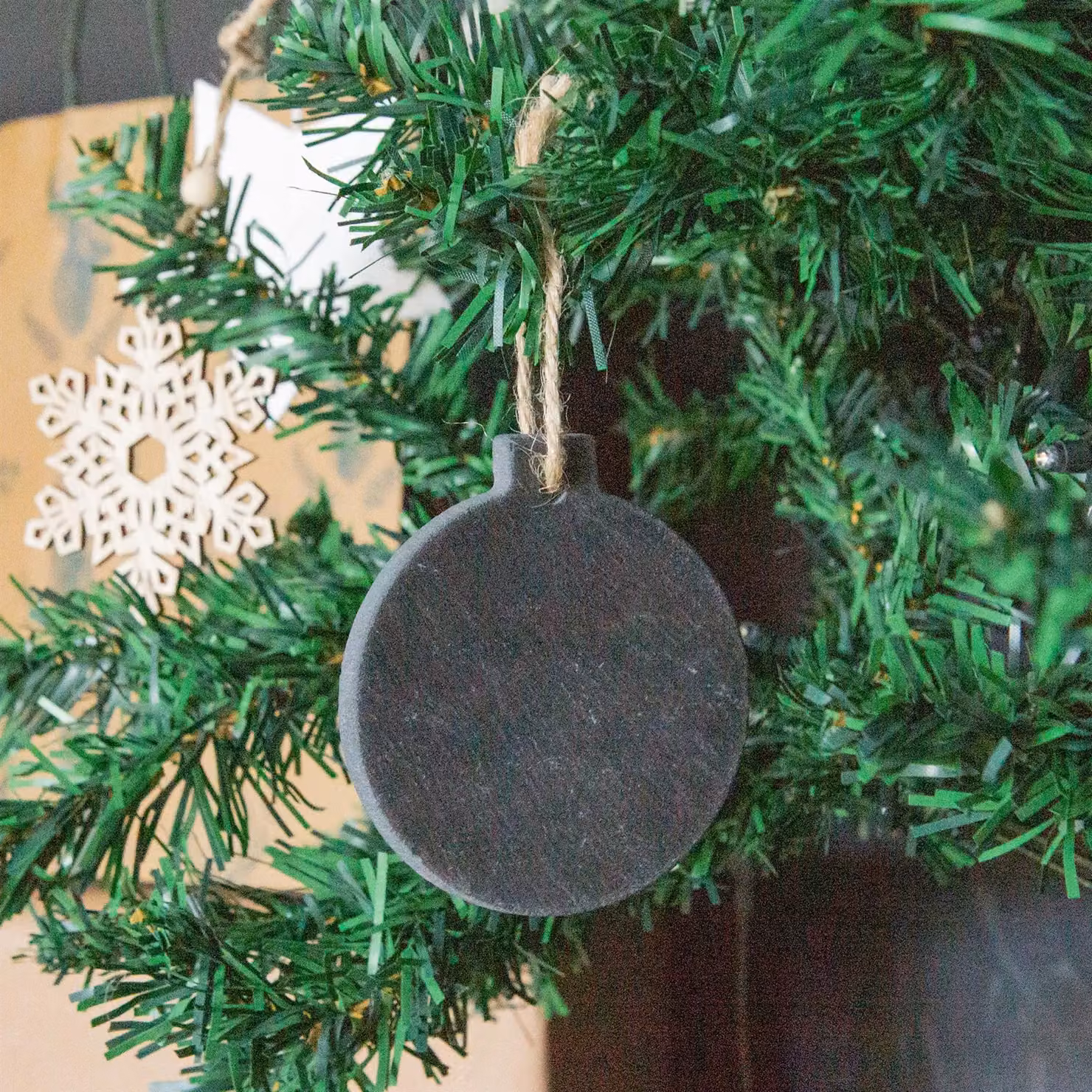 Nicola Spring Grey Slate Round Bauble Christmas Tree Decoration, H 8 cm x W 7 cm – 5