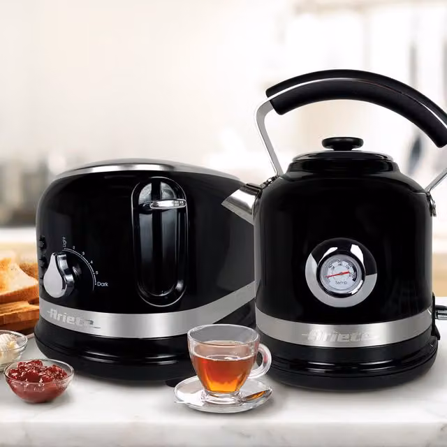 Ariete Moderna Black Stainless Steel Kettle 1.7L and 2 Slice Toaster Set – 1