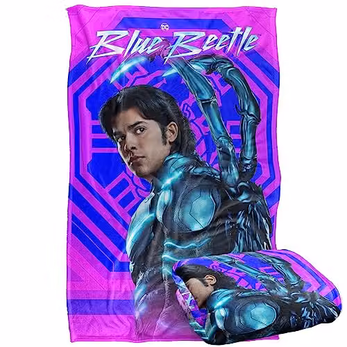 Warner Bros. Blue Beetle 2023 Neon Glare Super Soft Fleece Throw Blanket, Blue and Multicolour, W: 91 cm, D: 147 cm – 1