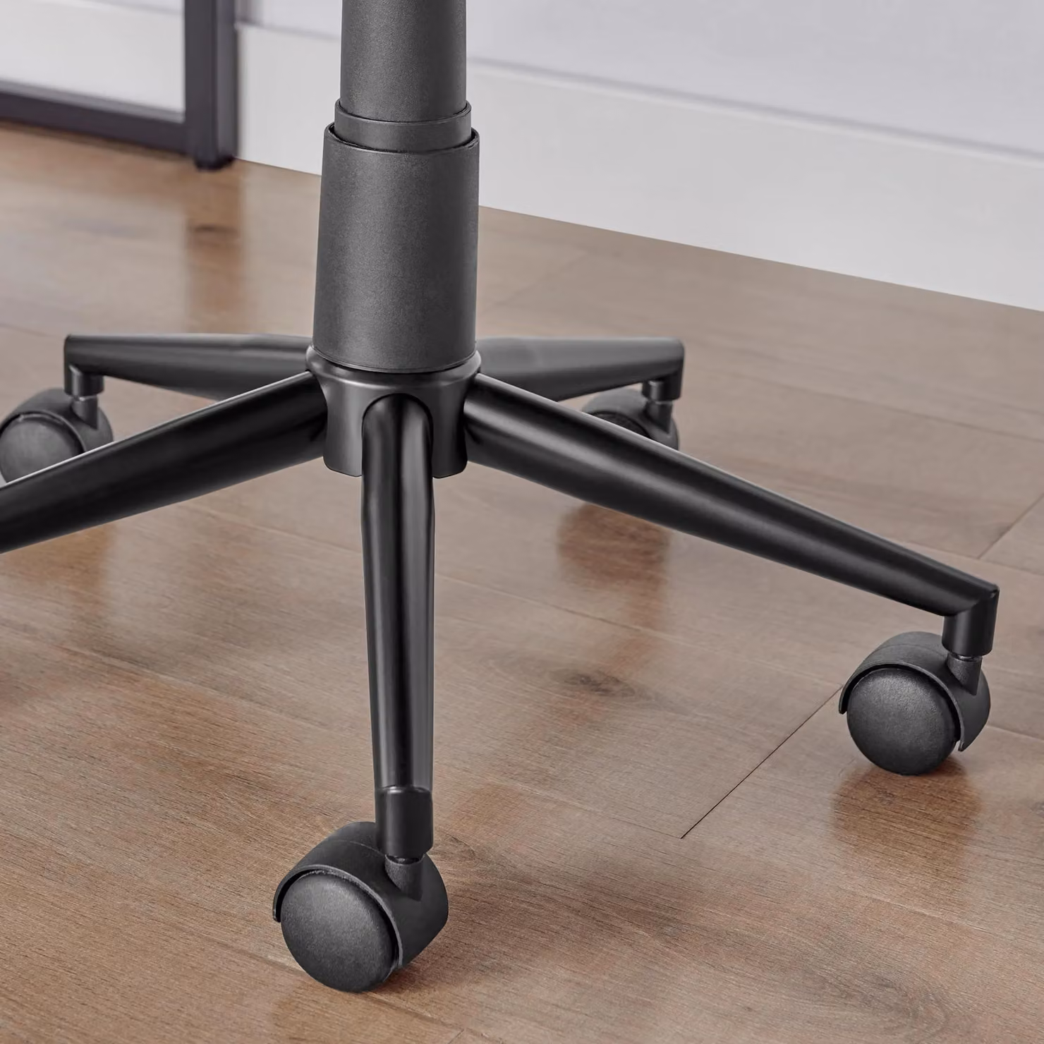 FurnitureboxUK Tessa Grey Velvet Scandinavian Task Chair with Metal Frame and Castors – 2