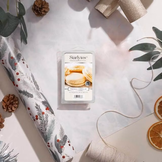 Starlytes Highly Scented French Vanilla Wax Melt Snap Bar in Yellow and White