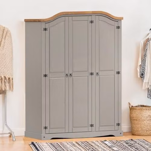 Mercers Furniture Grey Waxed Pine 3 Door Wardrobe H 190 x W 149 x D 51 cm – 1