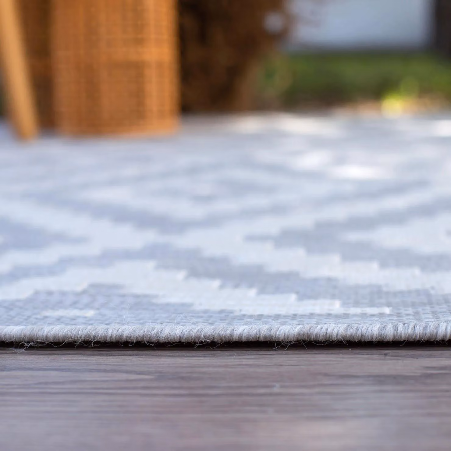 THE RUGS Geometric Diamond Indoor and Outdoor Rug in Grey and White, W/D/H: 120 x 170 cm – 3