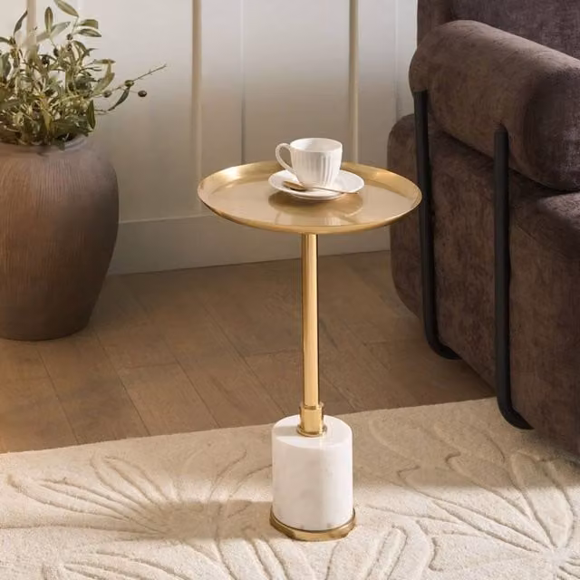 Wyld and Coco Aster Side Table in White and Gold, W/D/H: 36 x 36 x 36 cm