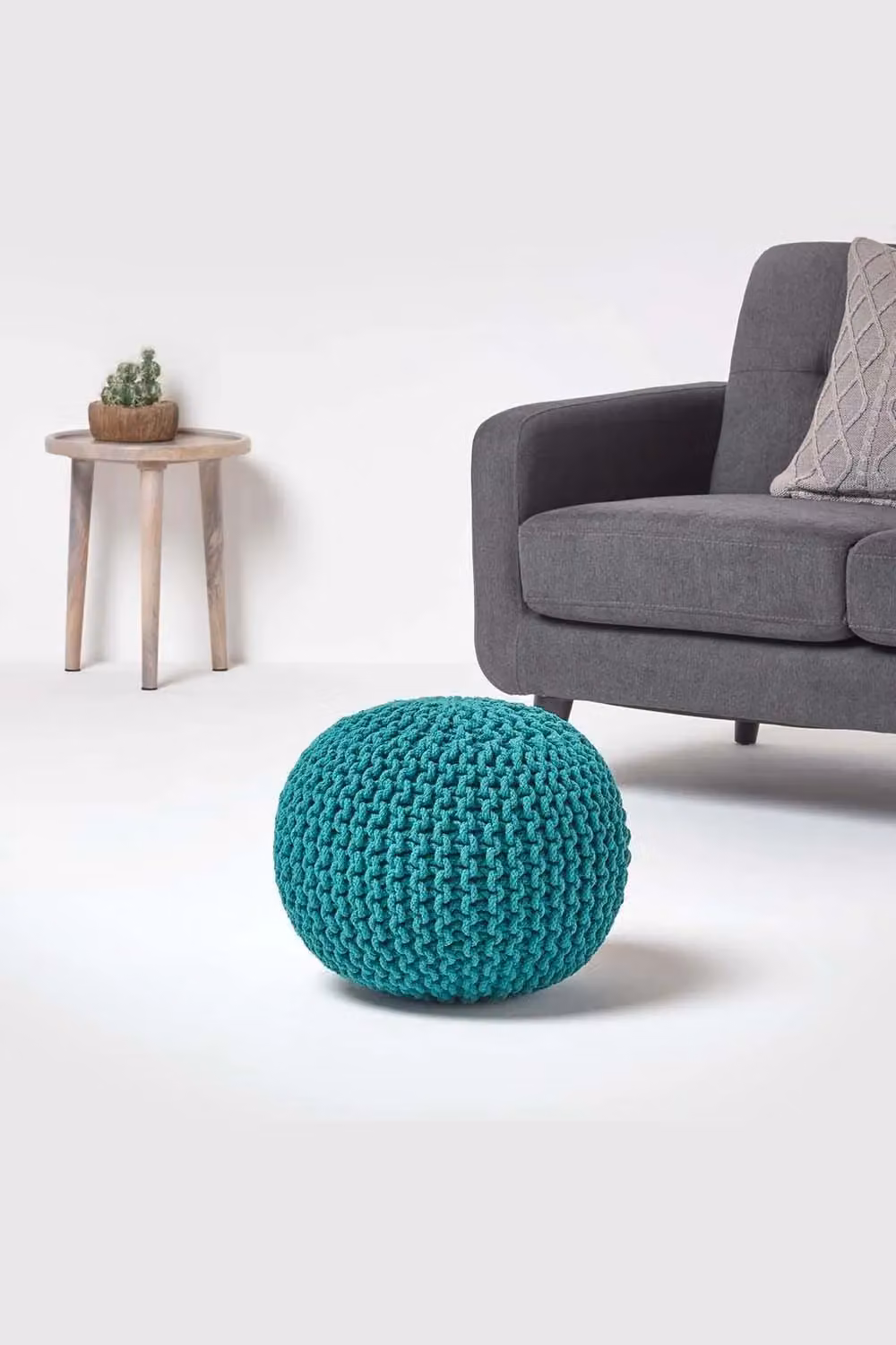 Homescapes Round Cotton Knitted Pouffe Footstool in Green – 2