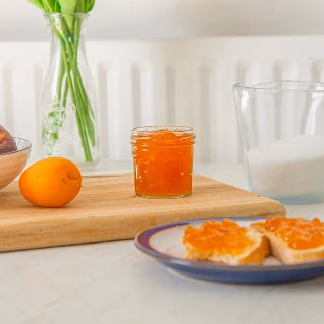 Argon Tableware Set of 6 Transparent Glass Jam Jars with Metal Screw Lids, 90ml