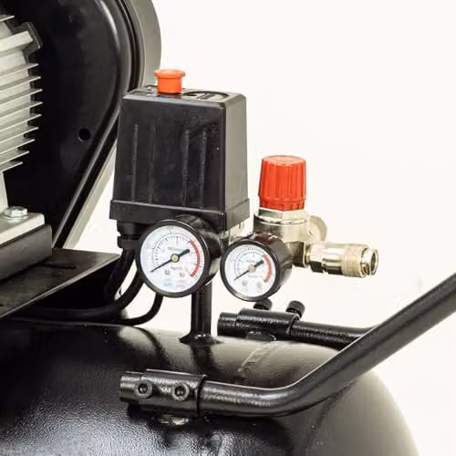 SIP Airmate Belt Drive Air Compressor, 100L, 2.2kW, Black – 3