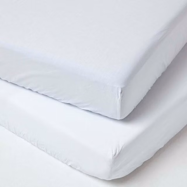 Homescapes 2 Pack White Egyptian Cotton Percale Fitted Cot Sheets, 200 Thread Count, Allergy Friendly and Mite Proof