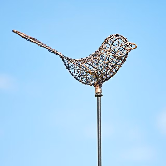 Paper High Metal Bird Garden Stake Decoration in Bronze