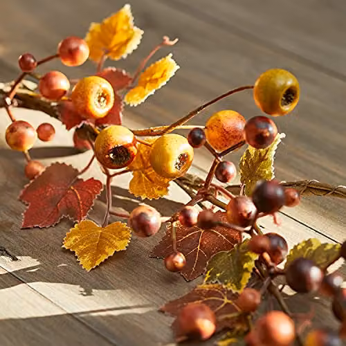 Lights4fun Pre Lit Micro LED Battery Operated Artificial Berry Autumn Garland in White and Multicolour, 1.5m – 2