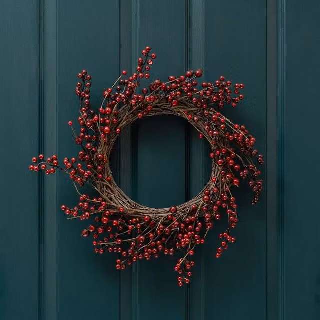 Scottish Everlastings Ltd Red Berry Christmas Wreath, Diameter: 40 cm