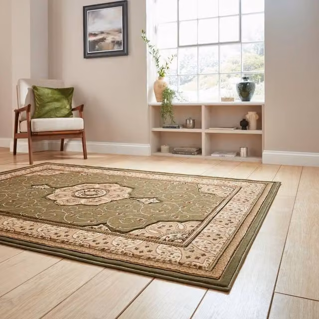 The Rug Shop UK Traditional Floral Stain-Resistant Area Rug in Green, W: 280 cm, D: 380 cm – 1