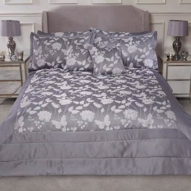 Emma Butterfly Meadow Bedspread Set in Silver