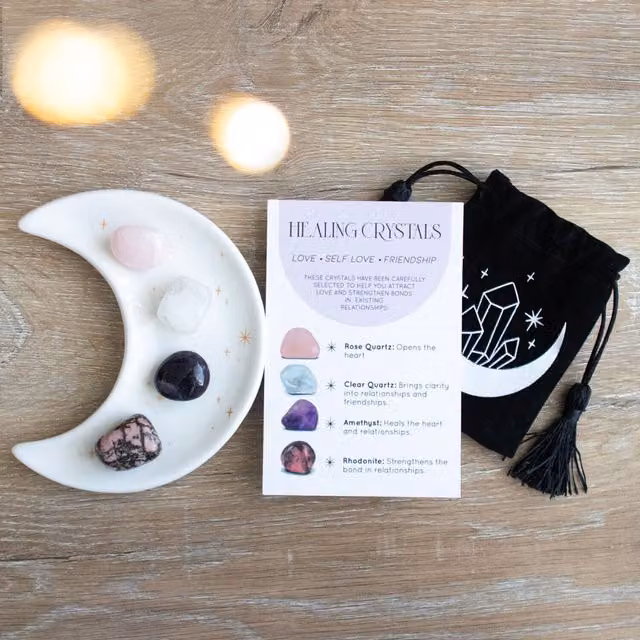 Kingsbury Gifts Set of 4 Love Healing Crystals with Ceramic Trinket Dish in Pink, White, Purple and Multicolour