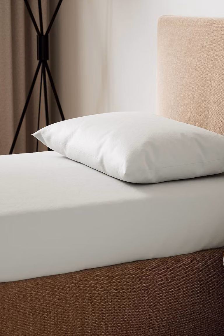 Helena Springfield 200 Thread Count Cotton Percale Fitted Sheet and Pillowcase Set in Beige, Size: 180 x 200 cm