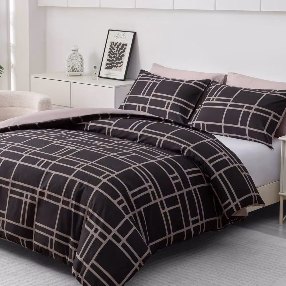 Lazzaro Home Premium Brushed Microfibre Reversible Duvet Cover and Pillowcase Set in Light Brown, Super King (200 x 200 cm) – 3
