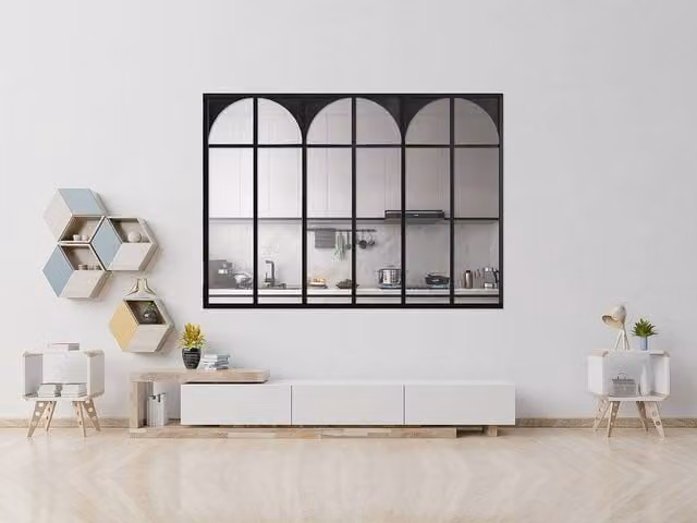 Vente-unique Art Deco Style Black Powder-Coated Aluminium and Glass Partition