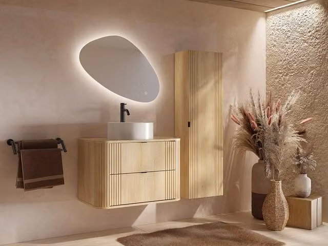 Vente-unique Filor Modern Wall Mounted Bathroom Furniture Set with Vanity Unit and Tall Cabinet in Light Oak, W: 80 cm, D: 46 cm, H: 57 cm