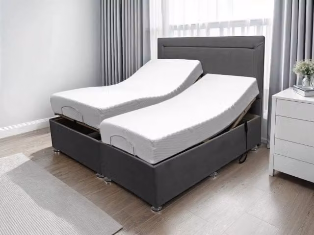 Komfi PureProfile Coolmax Electric Adjustable Bed in Grey, 5ft King Size (W/D/H: 180 x 200 cm)