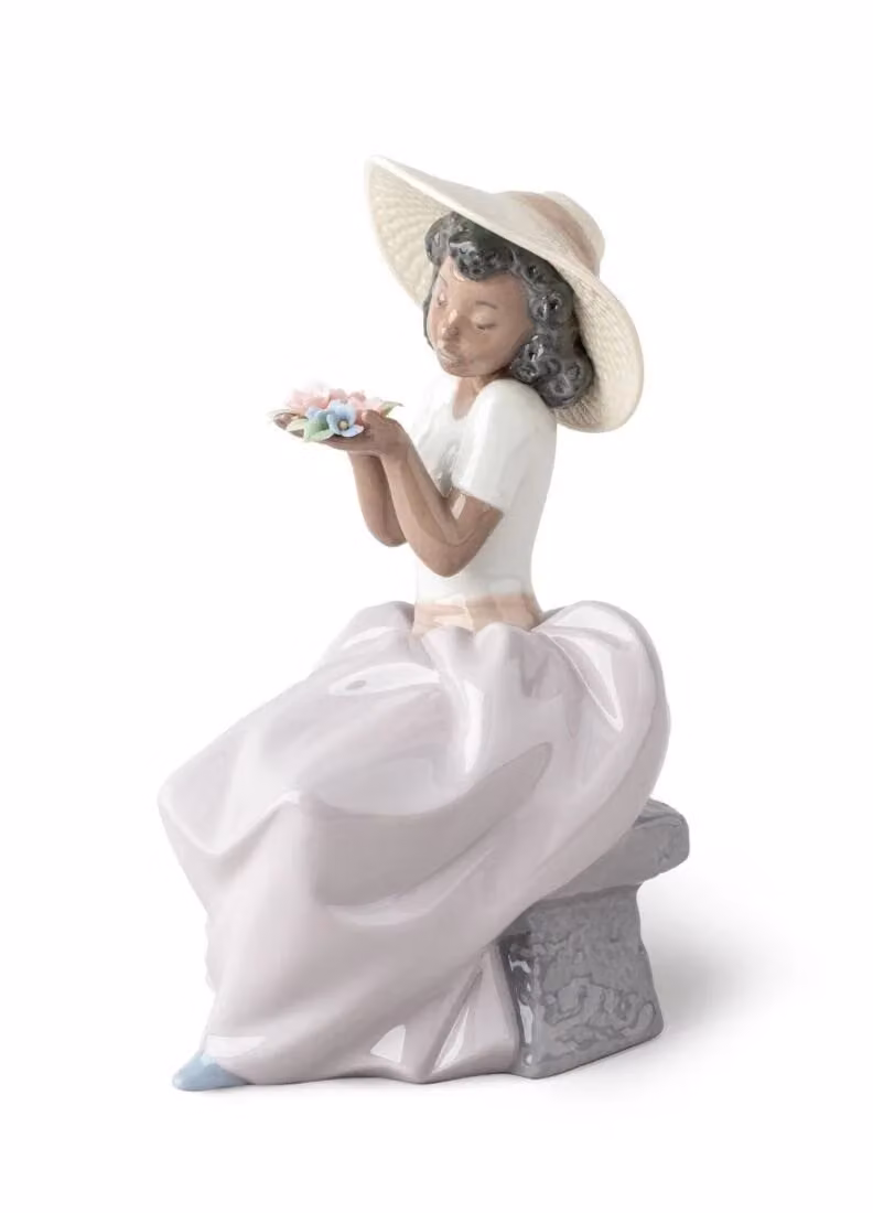 Lladró Sweet Fragrance Girl Porcelain Figurine in White