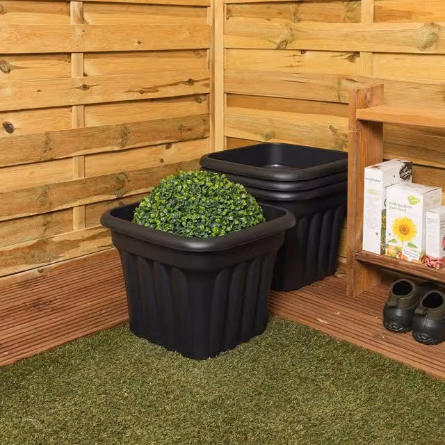 Wham Vista Square Plastic Planter in Black and Grey, W/D/H: 40 x 40 x 4 cm