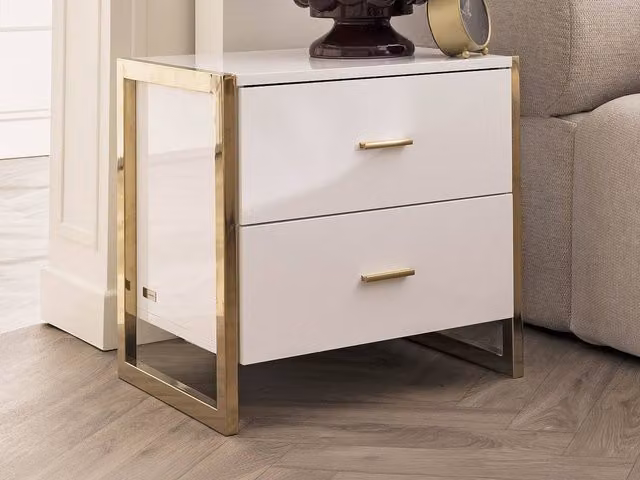 Vente-unique Set of 2 Lacquered White and Gold Bedside Tables with 2 Drawers, W/D/H: 40 x 50 x 20 cm – 1