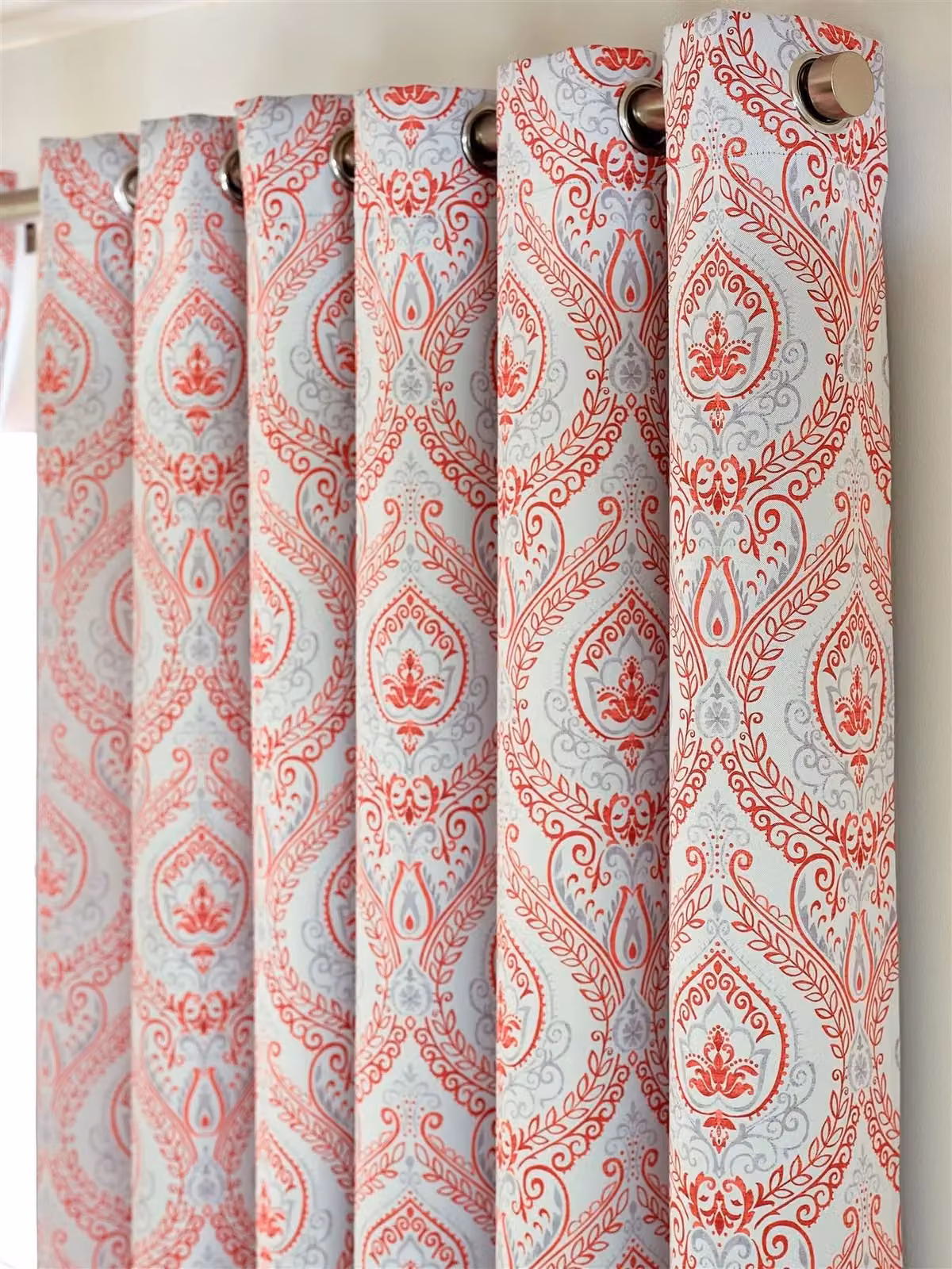 Luxury Living Victoria Blackout Thermal Insulating Ring Top Curtains in Red, Width: 168 cm, Drop: 137 cm – 2