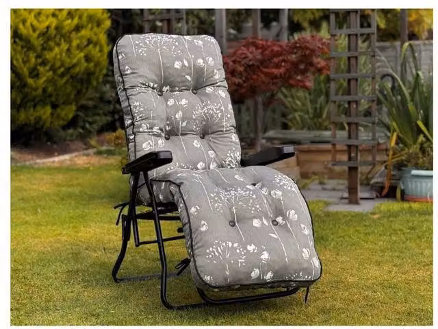 Glendale Garden & Leisure Ltd Deluxe Relaxer Renaissance Grey Metal Garden Chair with Floral Design