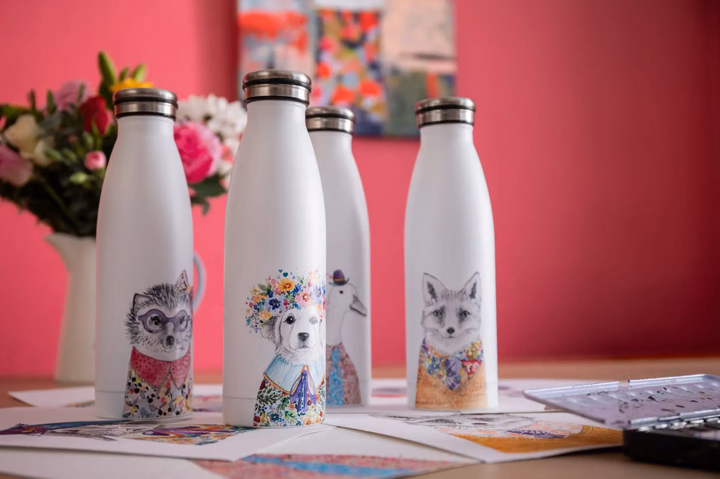 Mikasa Tipperleyhill Stainless Steel Vacuum Insulated Water Bottle with Hedgehog Illustration, White and Multicolour, 500ml – 6
