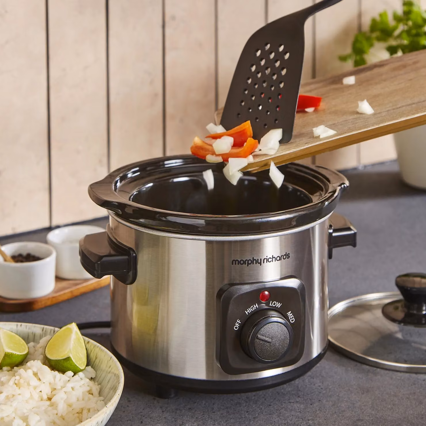 Morphy Richards 1.5L Compact Slow Cooker in Silver with Ceramic Pot and Stainless Steel Finish – 9