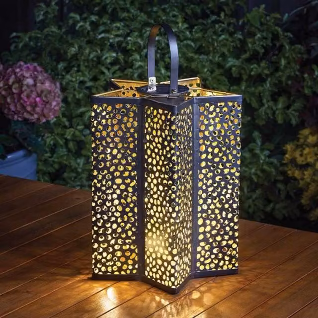 Garden Mile Solar Star Silhouette Garden Lantern in Black, Height: 30 cm