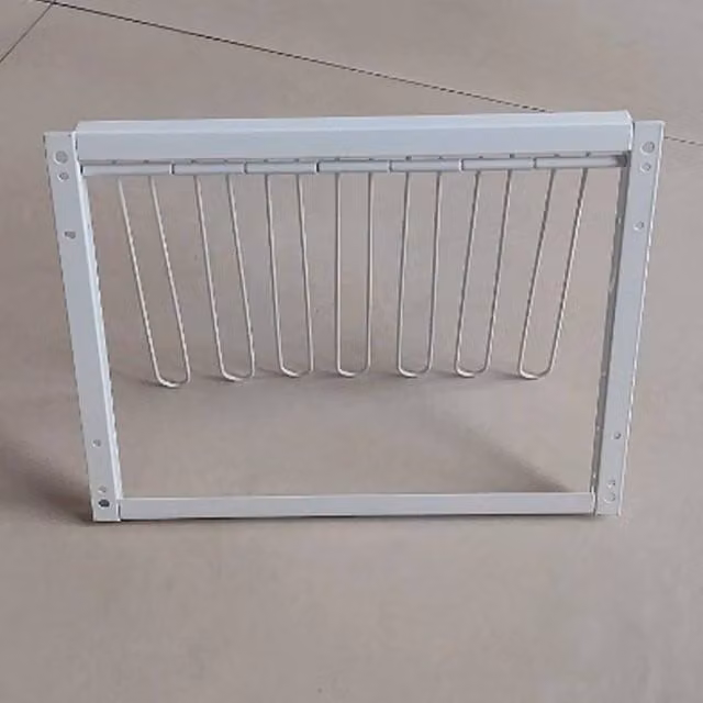 KORVIXA Removable Pigeon Loft Entrance Trap Door in Silver, W/H: 52 x 5.2 cm