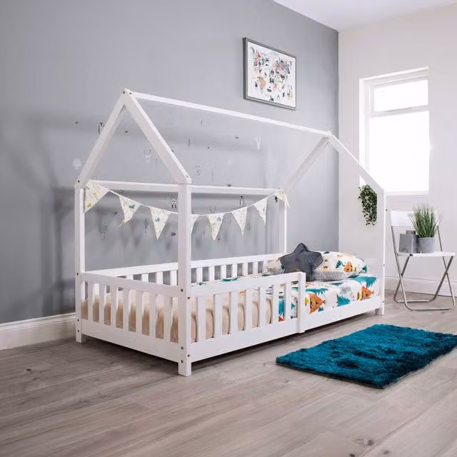 Flair Furnishings Explorer Playhouse Bed for Children in White Lacquered Solid Pine Wood