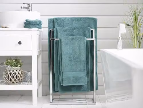 Deyongs Bliss Pima Cotton Bath Towel in Green, 650gsm, W/D/H: 70 x 127 cm – 3