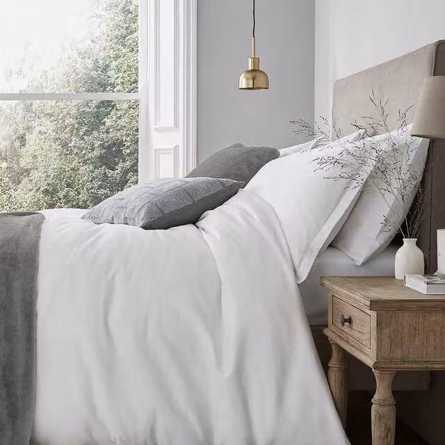 Murmur Eva Kingsize Cotton Duvet Cover in White