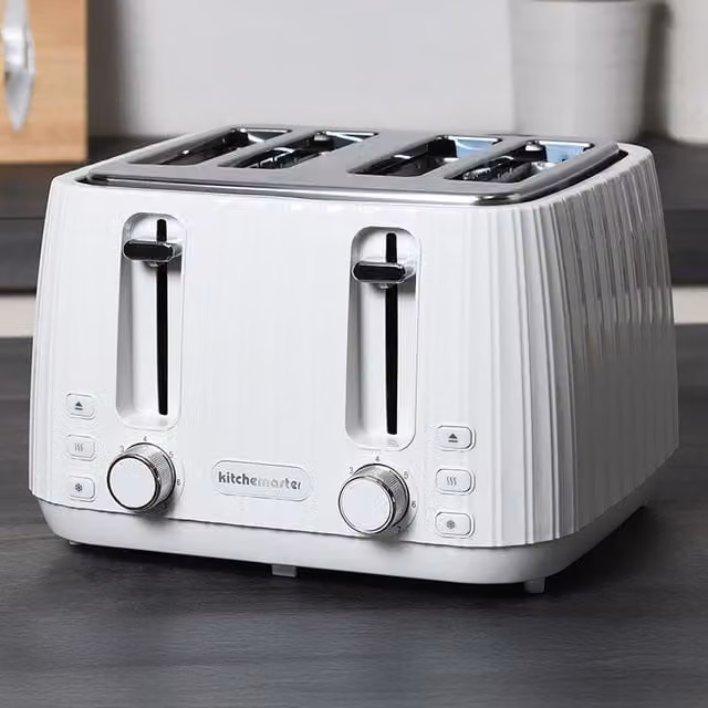 KitchenMaster Waterfall 4 Slice Toaster in White