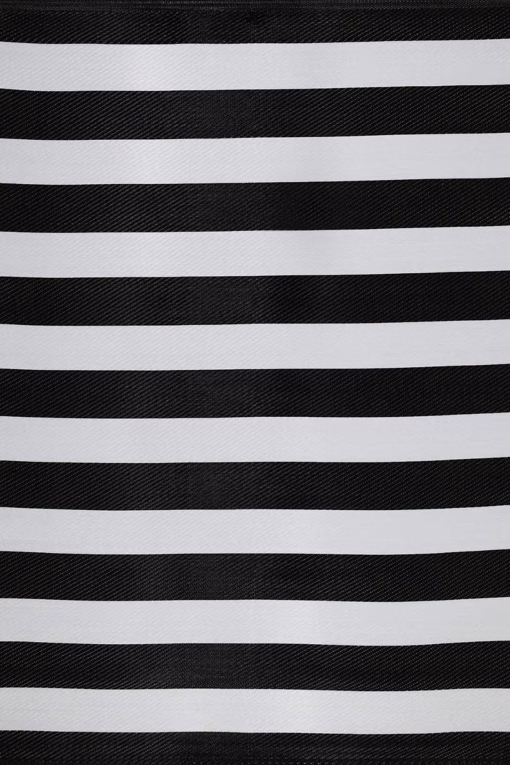 THE RUGS Reversible Weatherproof Outdoor Rainbow 1030 Striped Rug in Black and White, W/D/H: 180 x 270 cm – 2