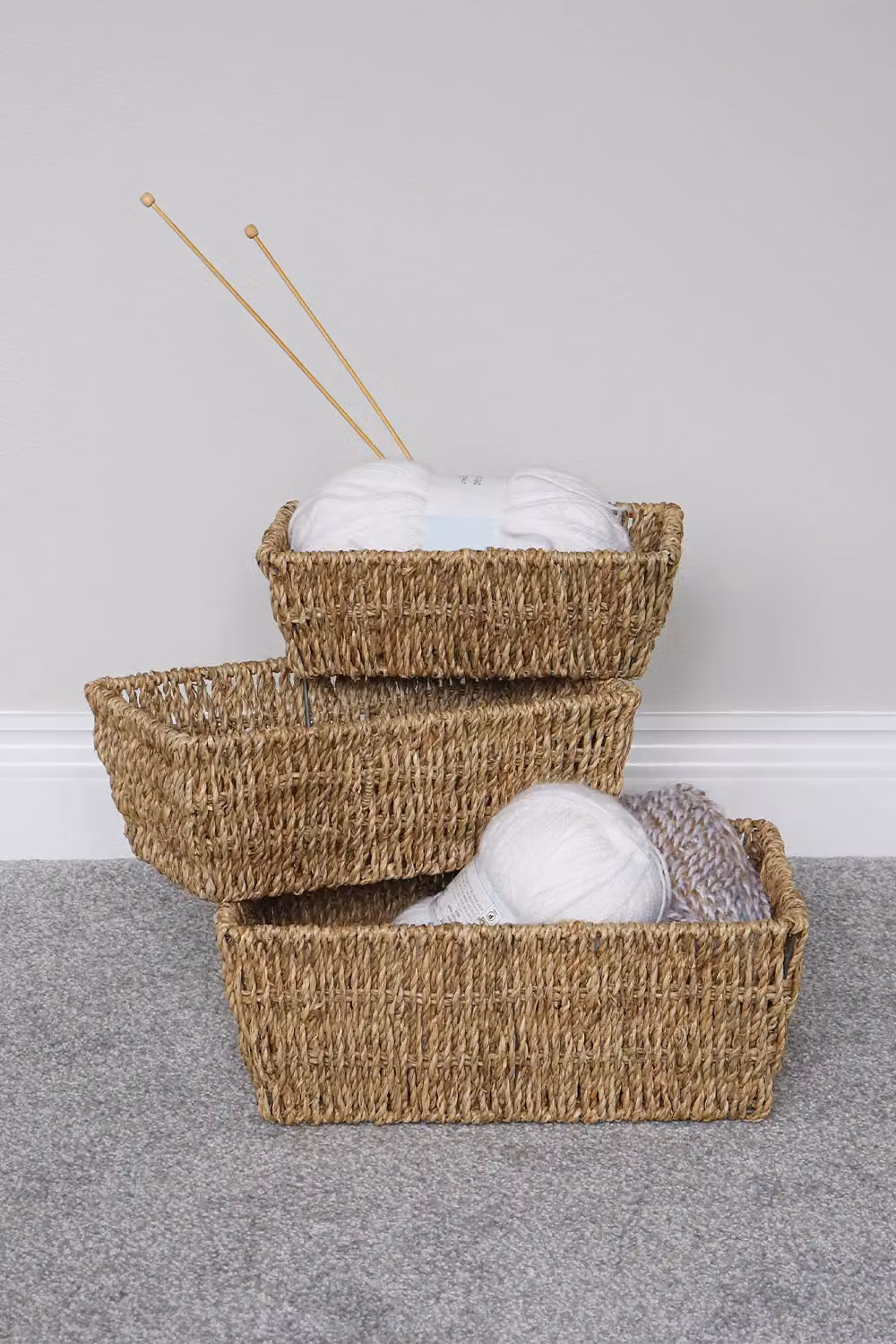 JVL Set of 3 Rectangular Tapered Seagrass Storage Baskets in Beige and Sand – 2