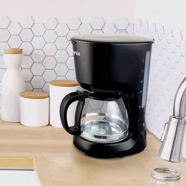 Igenix Filter Coffee Maker with Glass Jug and Keep Warm Function in Black
