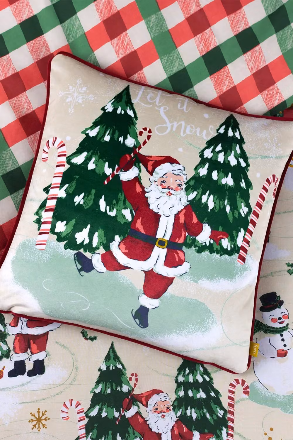 Riva Home Jolly Santa Festive Printed Velvet Cushion, Multicolour, W/D/H: 43 x 43 x 43 cm – 4