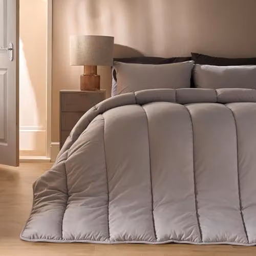 OHS 10.5 Tog Double Coverless Duvet Set with Pillowcase in Silver, Microfibre Hollow Fibre Quilt, W/D/H: 200 x 200 cm – 1