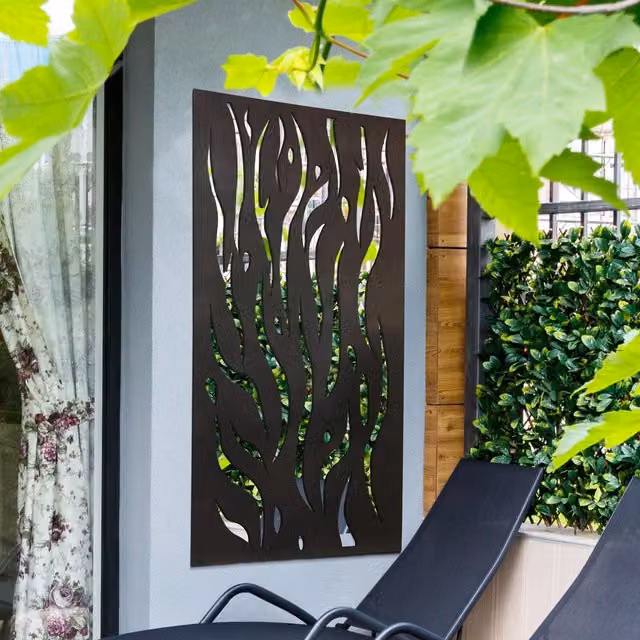 MirrorOutlet Large Metal Flame Garden Wall Mirror in Antique Black, W/H: 120 x 60 cm