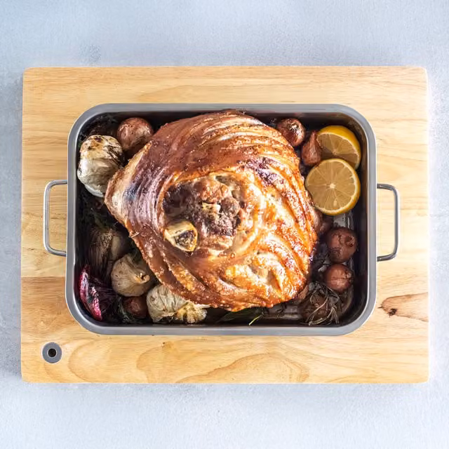 MasterClass Stainless Steel Heavy Duty Rectangular Roasting Dish, Silver, W: 32 cm, D: 23 cm, H: 6.5 cm