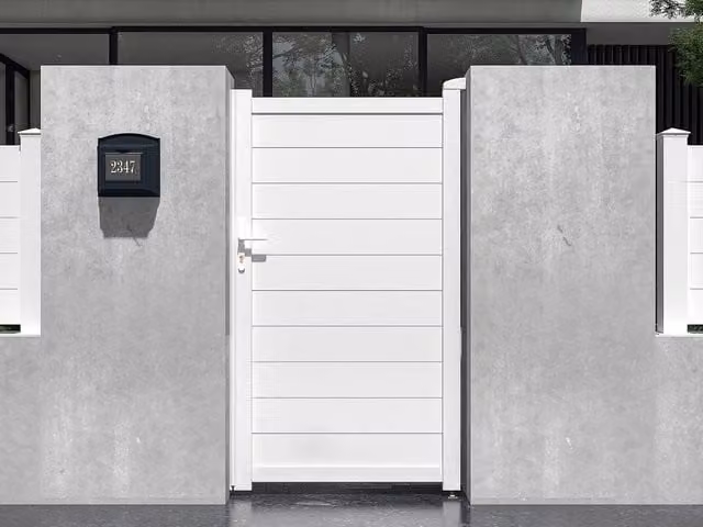 Vente-unique Nazario Solid Aluminium Opaque Swing Pedestrian Gate, White, W: 103 cm, H: 180 cm – 1