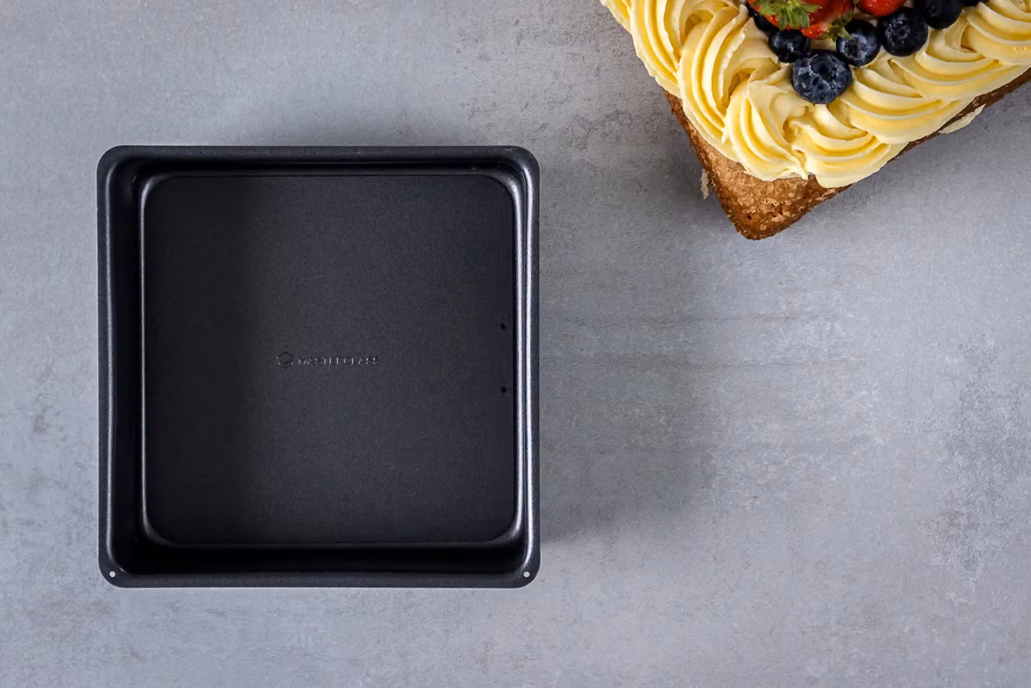 MasterClass Non-Stick Square Carbon Steel Cake Tin with Loose Base, Grey, 20cm – 6