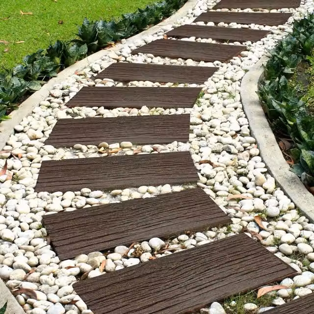 Ihana Brown Rubber Stomp Stone