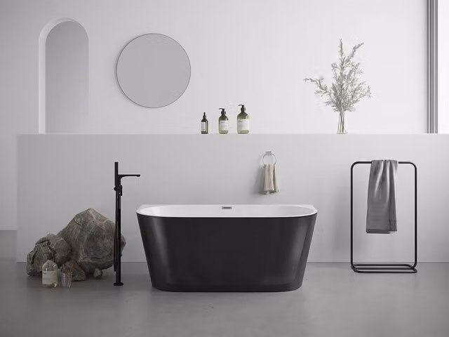 Vente-unique Glossy Black Asymmetric Semi-Island Acrylic Bathtub, W/D/H: 130 x 75 x 58 cm – 1