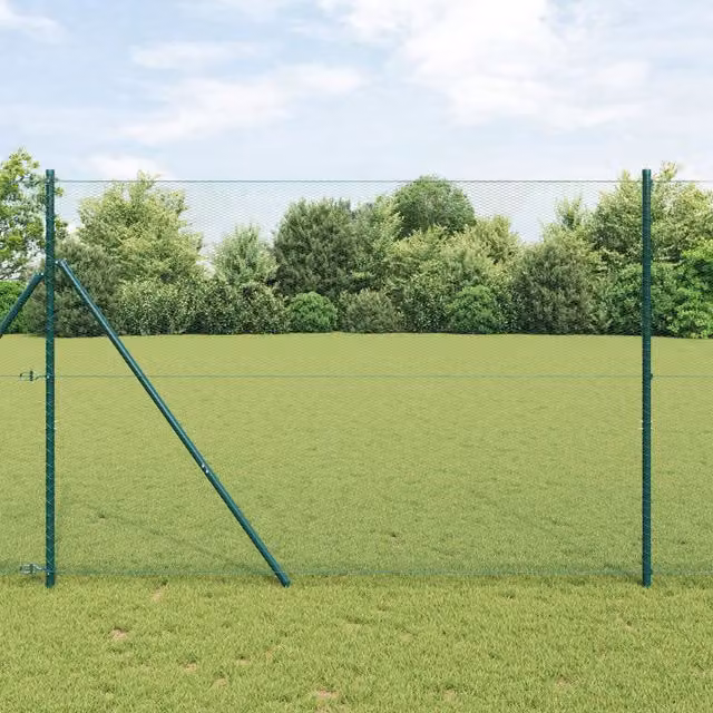 Berkfield Home Green PVC Coated Steel Hexagon Fence, H: 150 cm x W: 10 m – 1