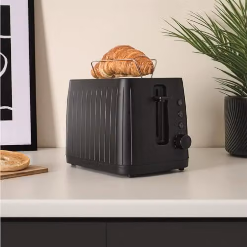 Hamilton Beach Stealth 2 Slice Toaster with Keep Warm Function, Black – 2