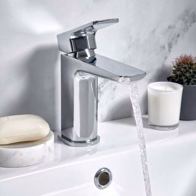 Bathroom Kingdom Muro Chrome Single Lever Basin Mixer Tap in Silver
